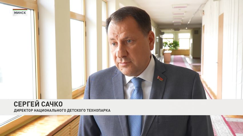 От хореографии до IT и нейротворчества: набор в объединения по интересам проходит в Беларуси