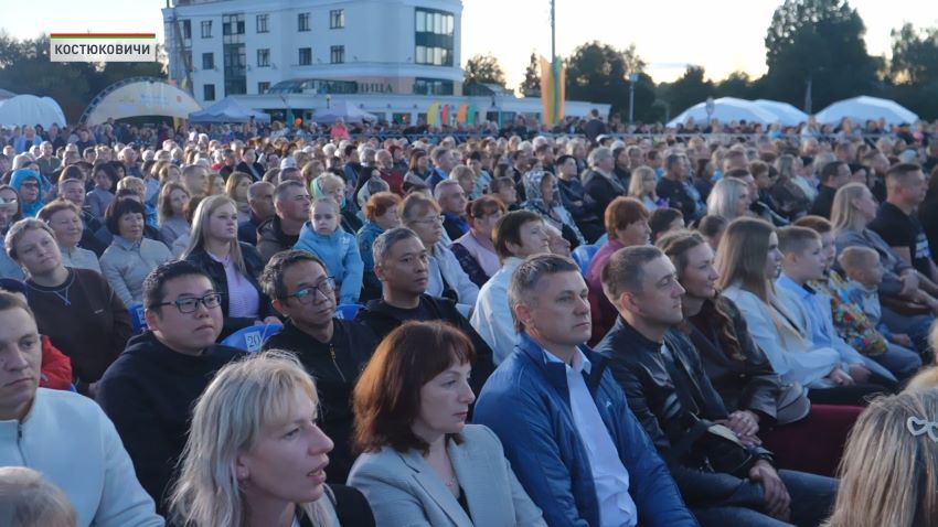 В Костюковичах вручили награды победителям литературных конкурсов
