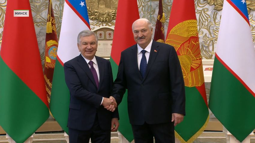 Лукашенко: подписание декларации о стратегическом партнерстве с Узбекистаном — это исторический шаг