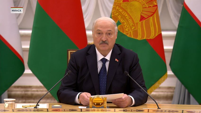 Лукашенко: подписание декларации о стратегическом партнерстве с Узбекистаном — это исторический шаг