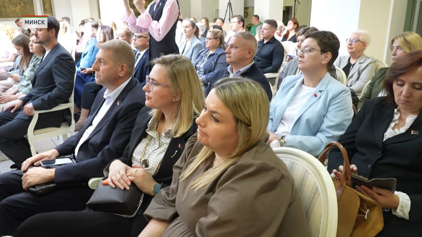 Инфострим на тему Дня народного единства провели в Минске