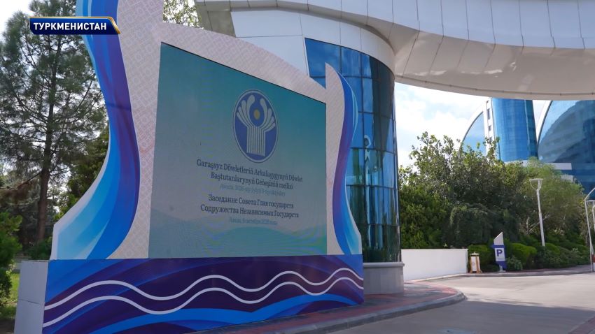 Лукашенко призвал страны СНГ укреплять единство, прежде всего в экономике