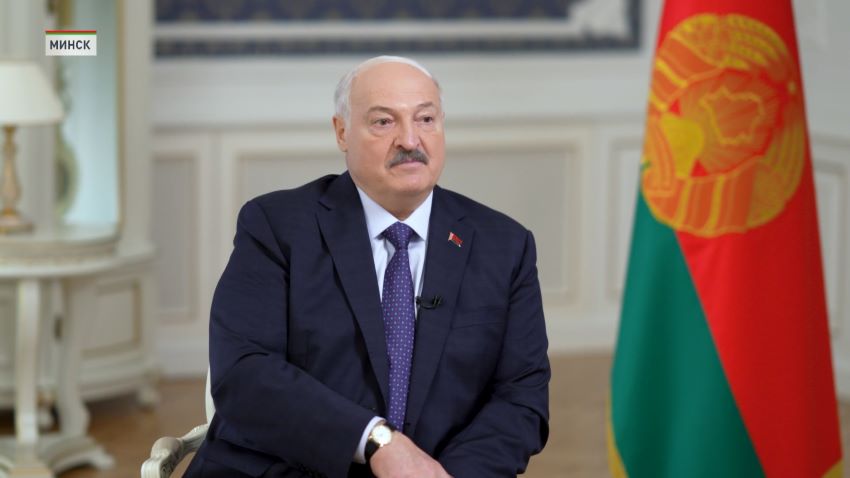 Лукашенко выразил уверенность, что конфликты в Украине и на Ближнем Востоке прекратятся в 2026 году