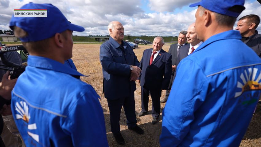 Лукашенко подчеркнул важность передачи опыта новому поколению аграриев