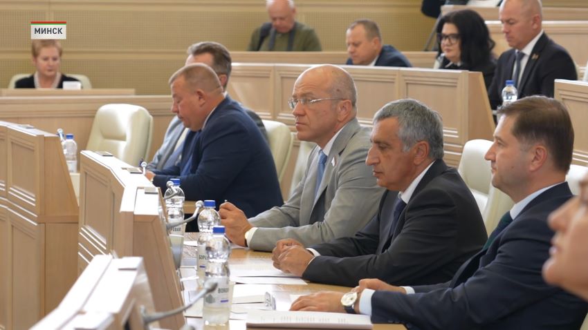 Начала работу пятая сессия Совета Республики VIII созыва