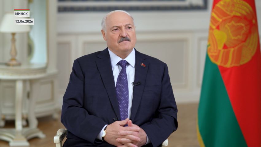 Лукашенко: Запад подталкивает Зеленского к таким заявлениям против Беларуси