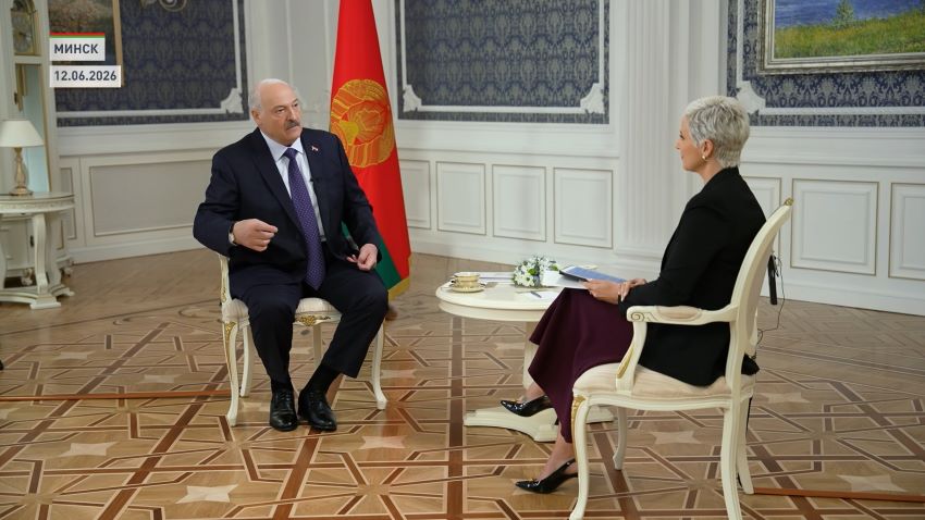 Лукашенко: Запад подталкивает Зеленского к таким заявлениям против Беларуси