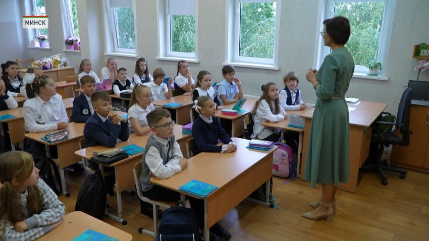 Около 250 школьных ярмарок работают в Беларуси