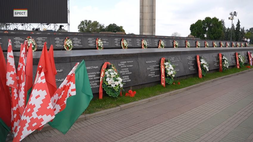 Беларусь и Россия обменялись капсулами с посланиями ветеранов к 100-летию Великой Победы