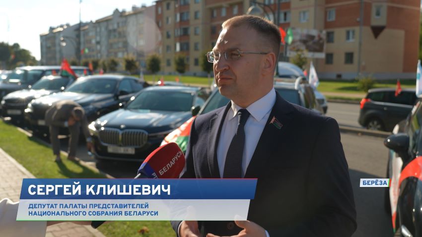  Праздник, рожденный временем. День народного единства отметили в Беларуси