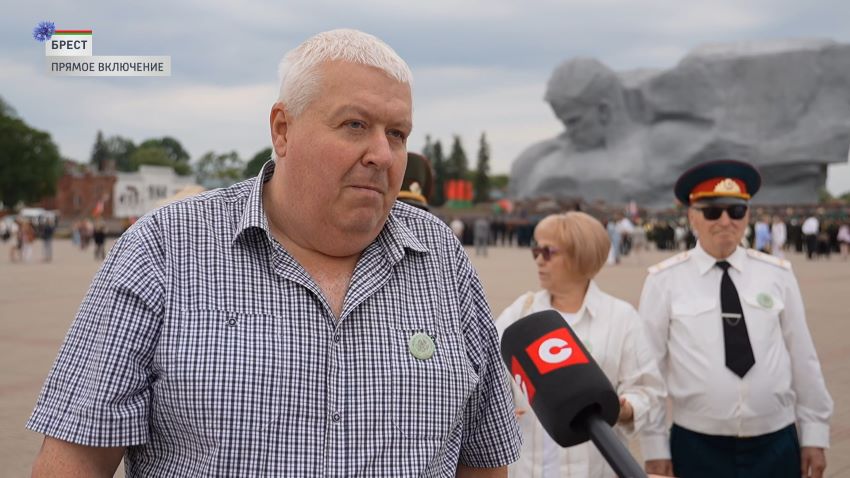 Мурал в честь Героя Советского Союза Андрея Кижеватова открыли в Бресте