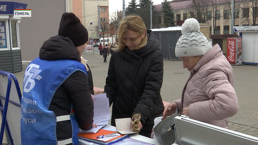 В Беларуси уже две недели идет сбор подписей в пользу потенциальных кандидатов