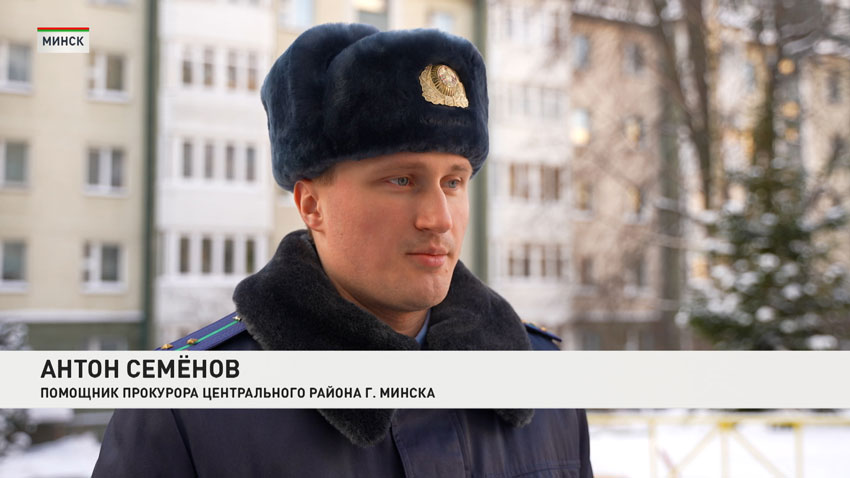 Антон Семенов