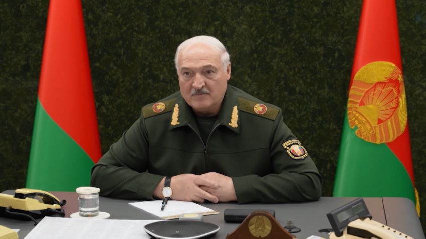 Президенту Беларуси продемонстрировали боевую машину «Искандер-М»