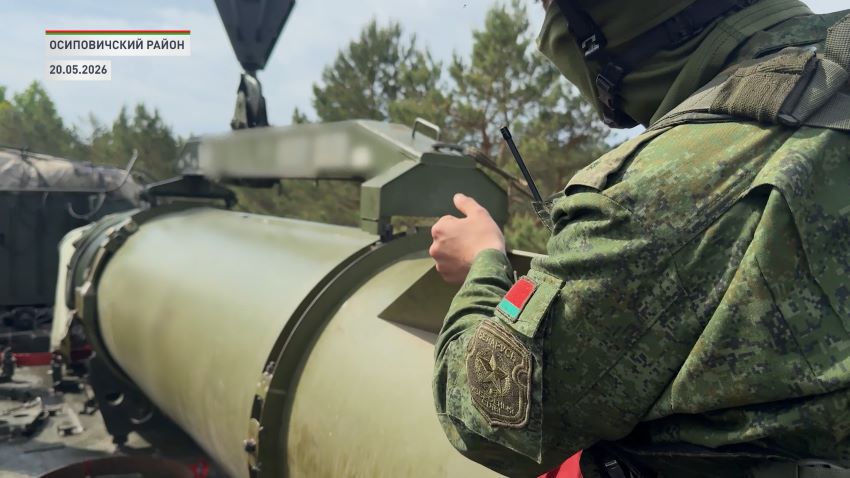 Президенту Беларуси продемонстрировали боевую машину «Искандер-М»