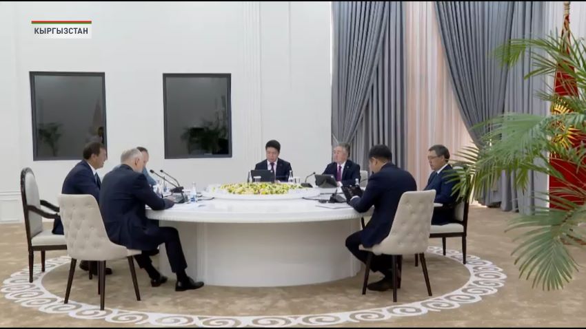 Максим Рыженков провел встречу с Президентом Кыргызстана