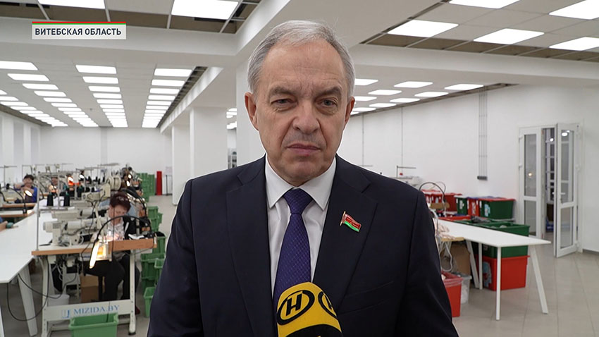 Игорь Сергеенко посетил участок для голосования в Докшицах