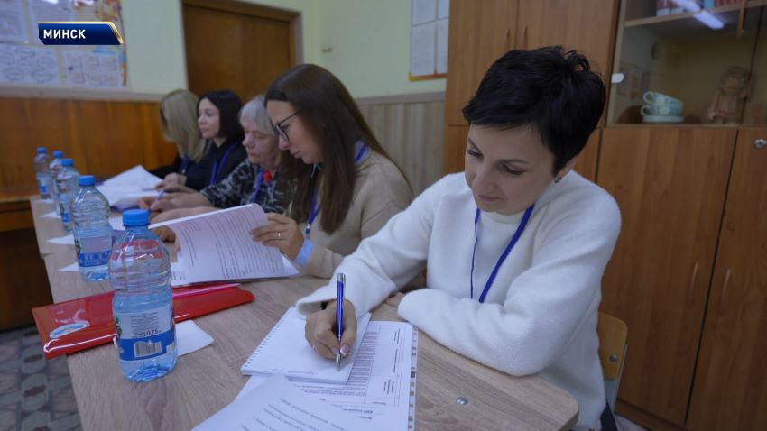 «Учитель года Беларуси – 2026»: 63 педагога борются за звание лучшего и главный приз – автомобиль