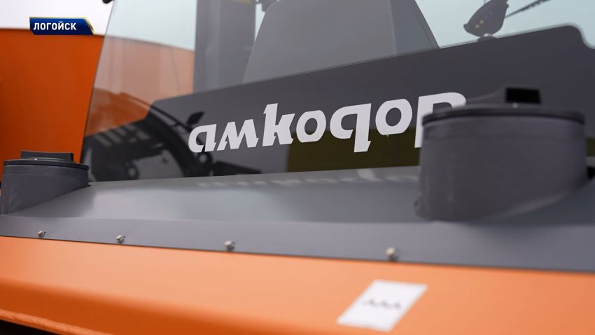 Александр Лукашенко совершил рабочую поездку в Логойский район