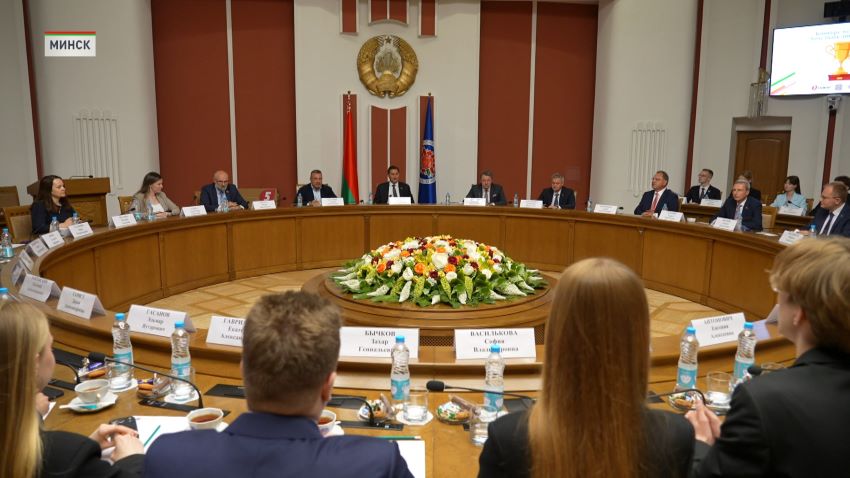 Итоги конкурса «Хочу быть дипломатом» подвели в Минске