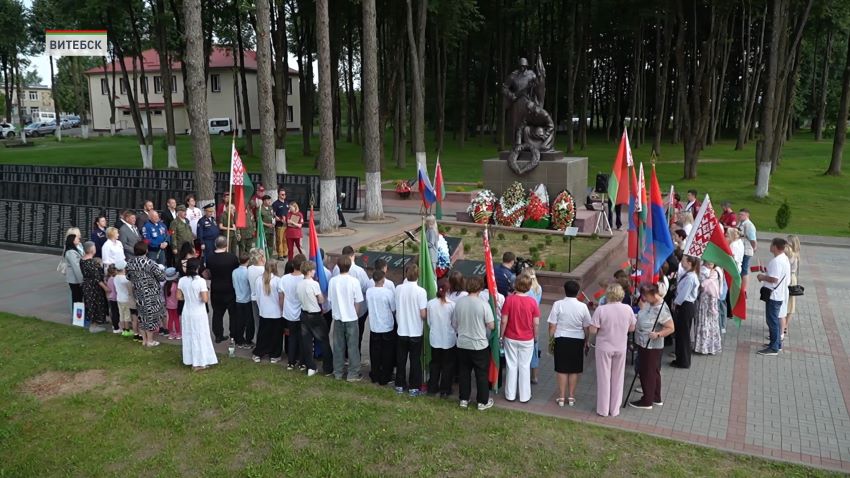 Участники автопробега «Города-герои – города Героев» посетили Витебск