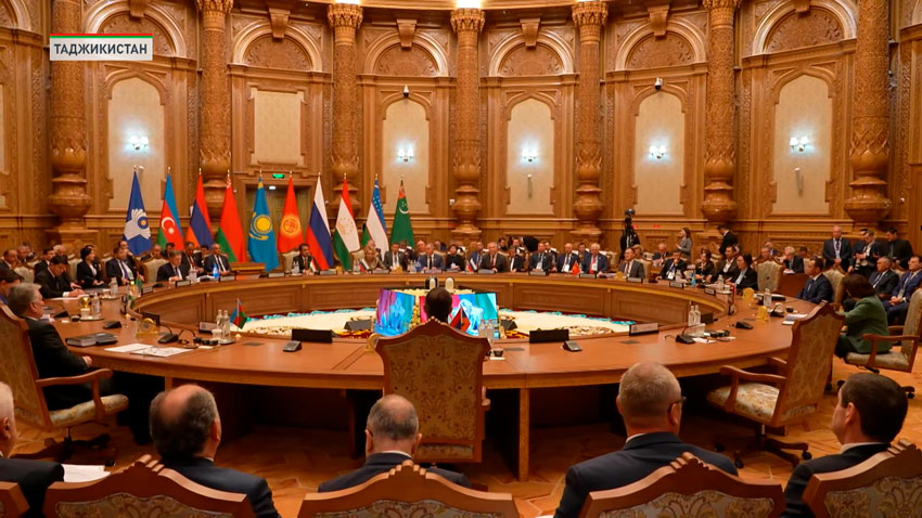 Абдухалил Гафурзода, полномочный представитель Маджлиси Оли Таджикистана в МПА СНГ