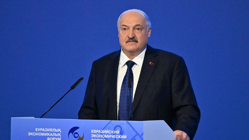 Лукашенко: ИИ для Беларуси – это не мода и не самоцель, а прикладной инструмент