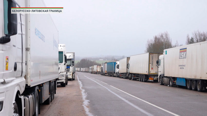 Президент подчеркнул, чтобы обеспечить работу пунктов пропуска, нам необходимо несколько часов. Но мяч – на стороне Литвы.