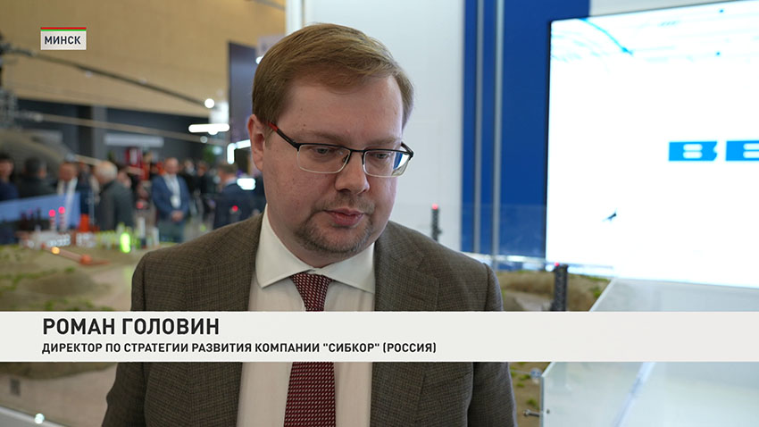 Роман Головин