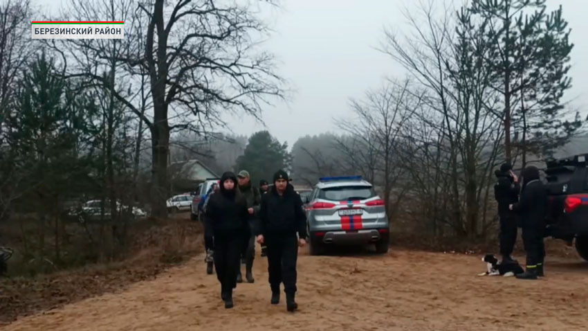 Более 550 человек третьи сутки ищут ребёнка, пропавшего в Минской области