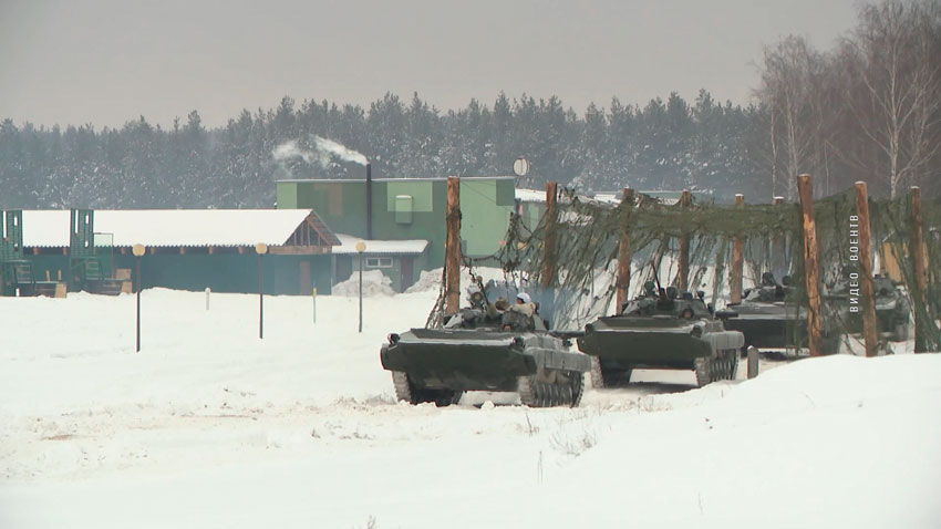 Бойцы 19-й отдельной мехбригады продолжают сдавать экзамен в рамках проверки ВС по поручению Президента