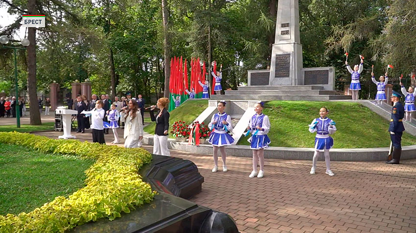 Брест
