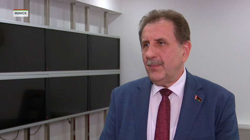 Юрий Миксюк, директор Республиканского института контроля знаний