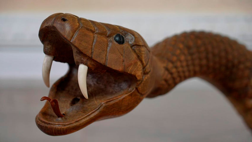 Этот художник создаёт шедевры из дерева – пообщались с талантливым белорусом