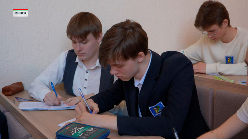 Финал республиканской олимпиады среди школьников проходит в Беларуси