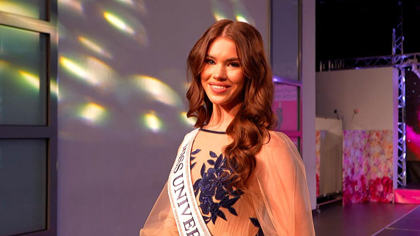 Головной убор в 7 кг и платье из кристаллов! Алёна Кучерук рассказала о подготовке к «Мисс Вселенная»