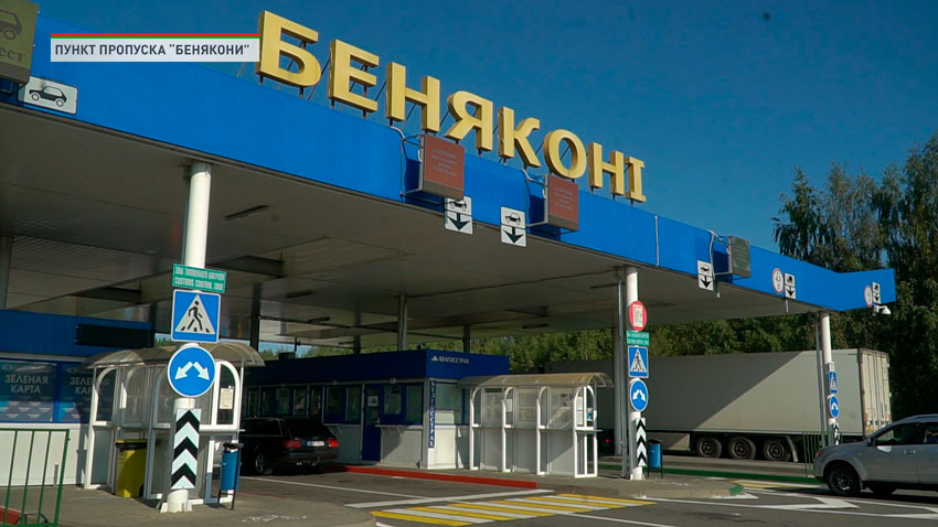 После закрытия польской границы более тысячи машин ожидают въезда в Литву
