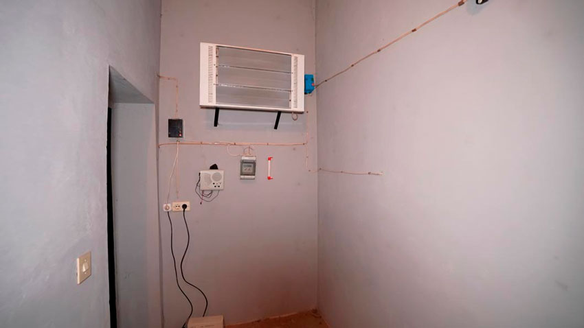 «Их привезли как трофей из Германии» – история минских часов на Привокзальной площади