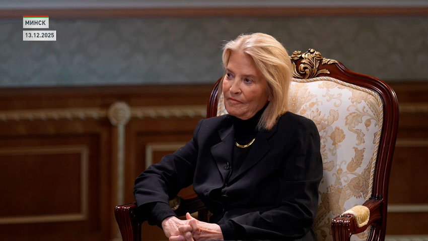 Грета Ван Састерен, журналист американской телекомпании Newsмax TV