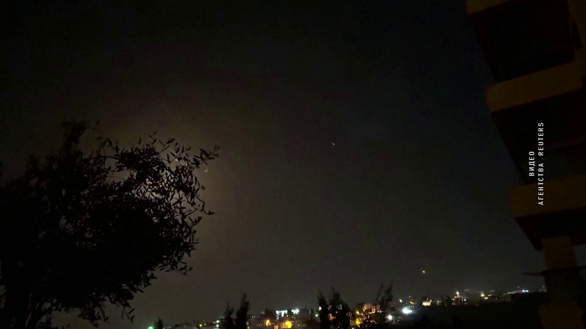 Около двух часов ночи первые дроны и ракеты долетели до территории Израиля