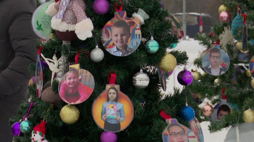 Как принять участие в марафоне добра «Ёлка желаний» и порадовать деток?