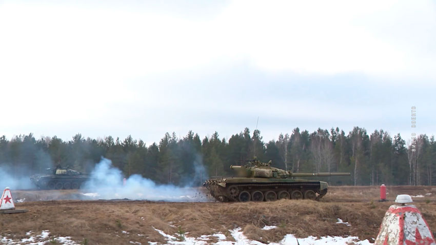 Комплексные учения войск Западного оперативного командования проходят в Беларуси