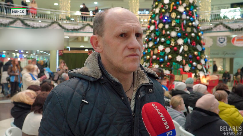 В одном из минских ТЦ провели концертную программу «Твой выбор – наше будущее!»
