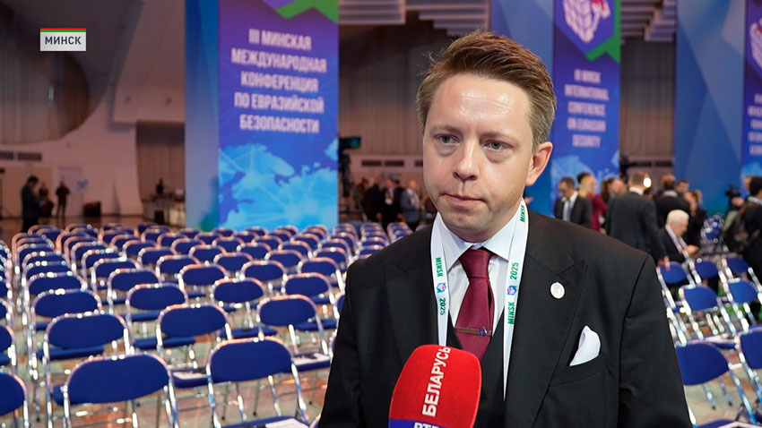 Дитер Райниш, историк, преподаватель, журналист, публицист (Австрия)