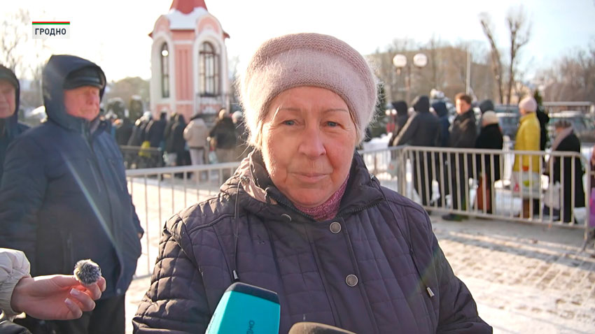 Вода крещенская – это Божья благодать, освещается Святым Духом.