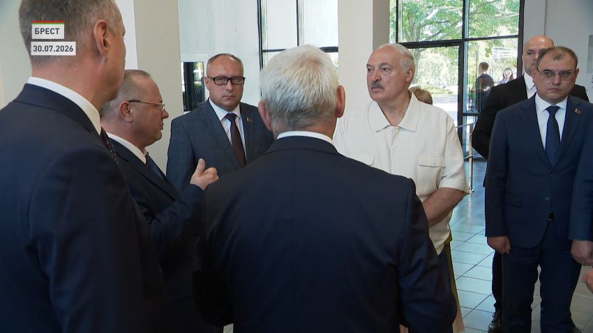 Лукашенко: будет жить промышленность – будет жить страна