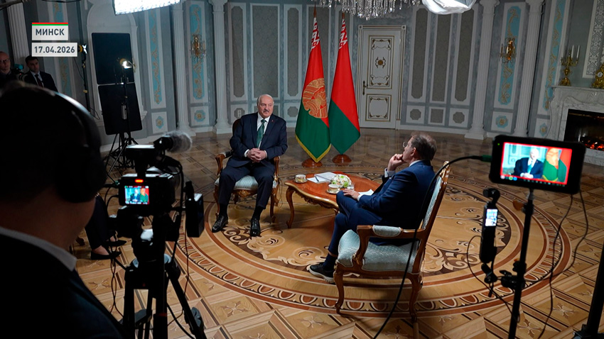 Лукашенко объяснил, почему Вашингтон ведет переговоры с ним, а не с беглой оппозицией