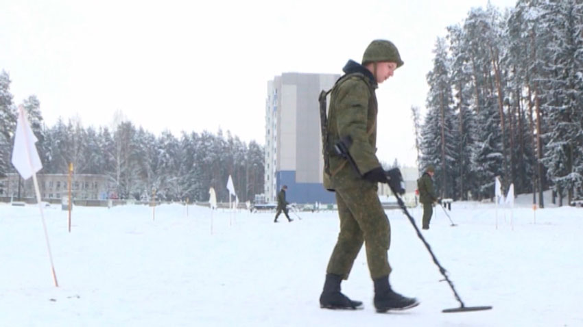 Лукашенко поздравил личный состав и ветеранов инженерных войск Вооруженных Сил с профессиональным праздником