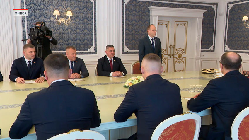 Лукашенко провёл кадровый день