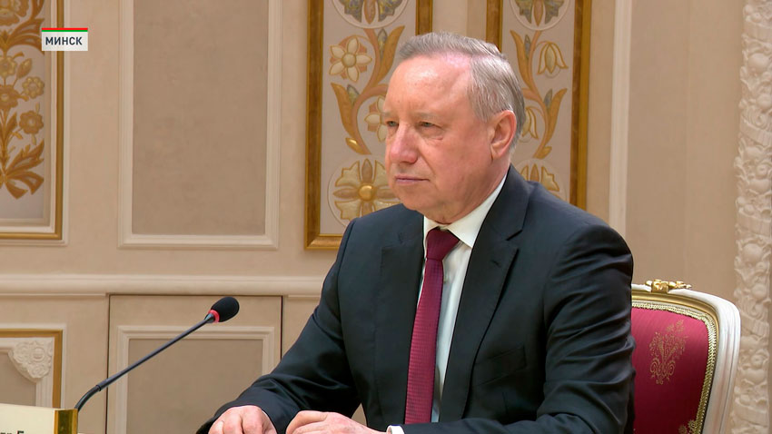 Александр Лукашенко встретился с губернатором Санкт-Петербурга Александром Бегловым